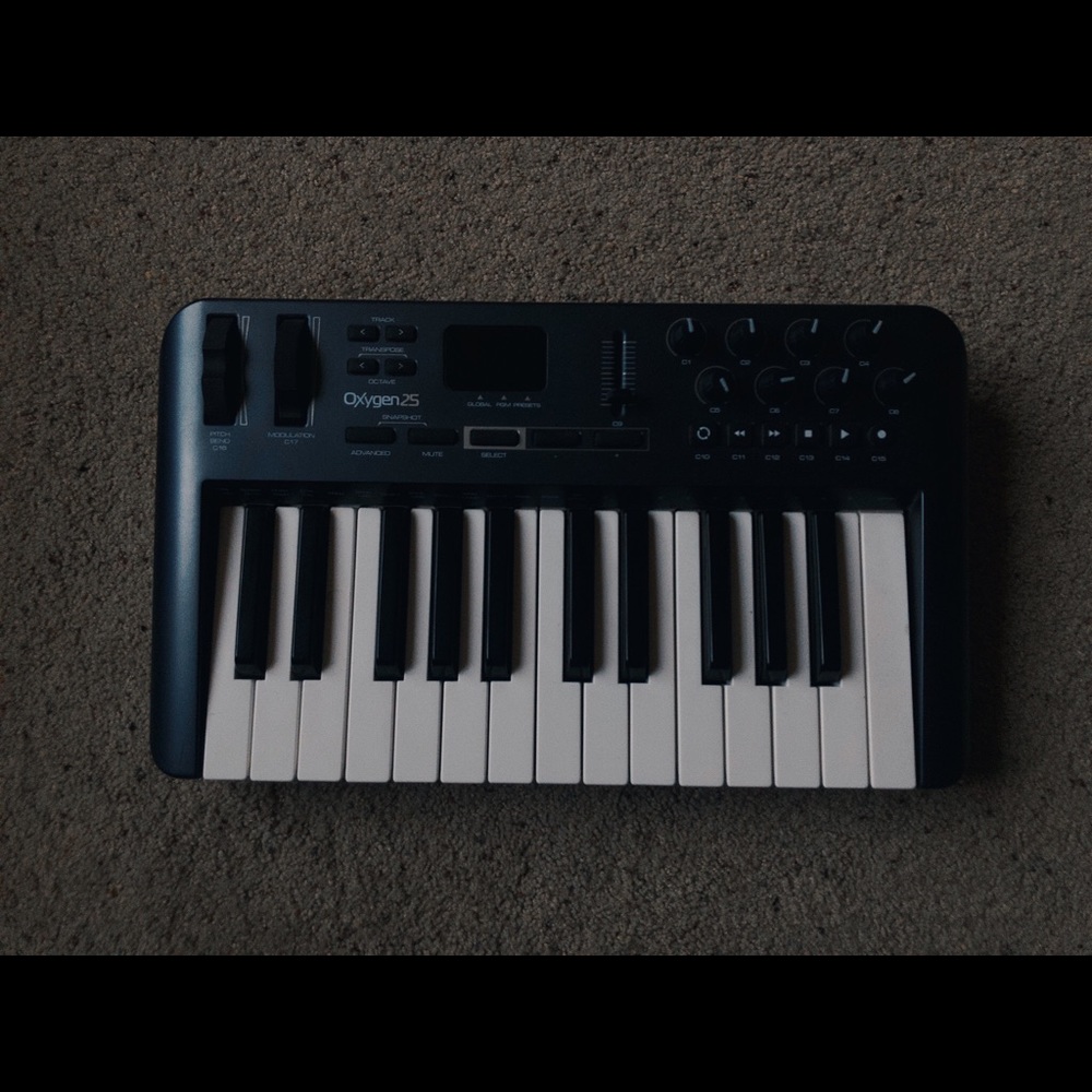 M Audio Oxygen 25 key